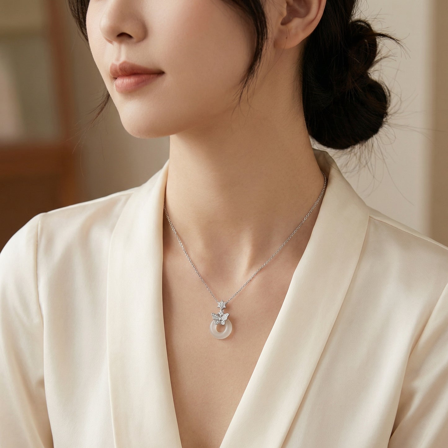 925 Sterling Silver Elegant Butterfly White Gemstone Donut Pendant Necklace in Sterling Silver