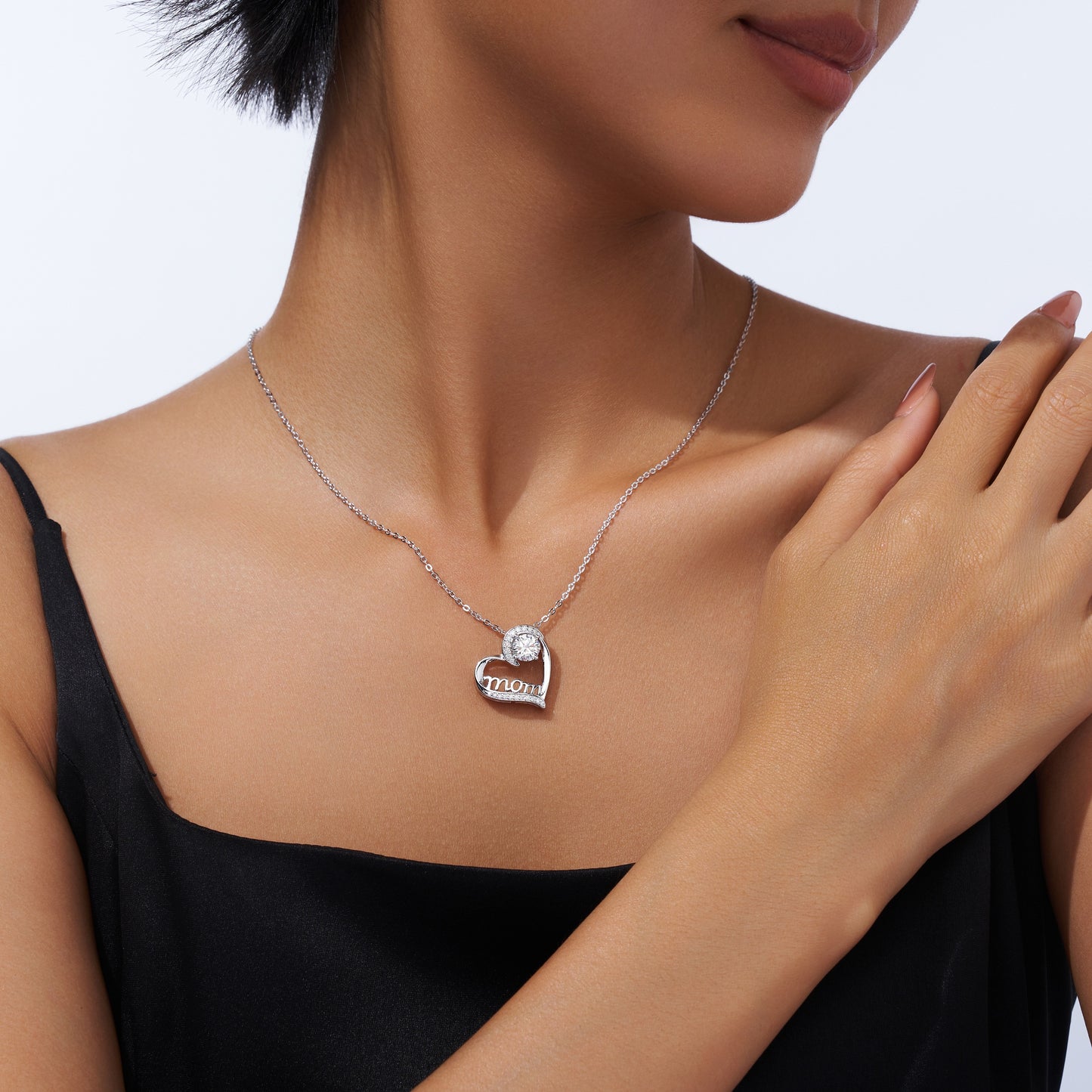 1 Carat Silver Necklace Set With Top Grade Moissanite D Color VVS , Made Of S925 Silver Plated Platinum.