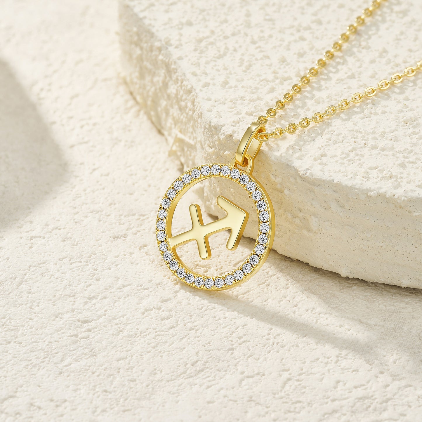 Luxury Silver Necklace Featuring Top-quality Moissanite, Made Of S925 Silver Electroplated With Gold.