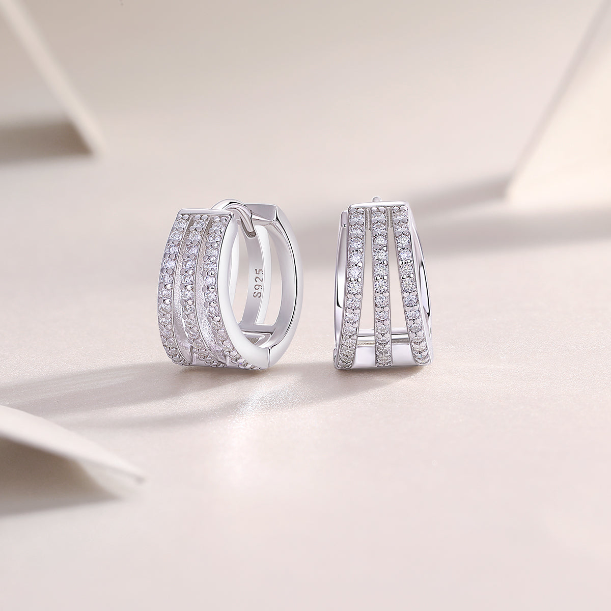 The Beautiful Scenery Of March - Luxury Silver Earrings Set With Top-quality Moissanite D Color VVS, S925 Silver And Platinum-plated Stud Earrings