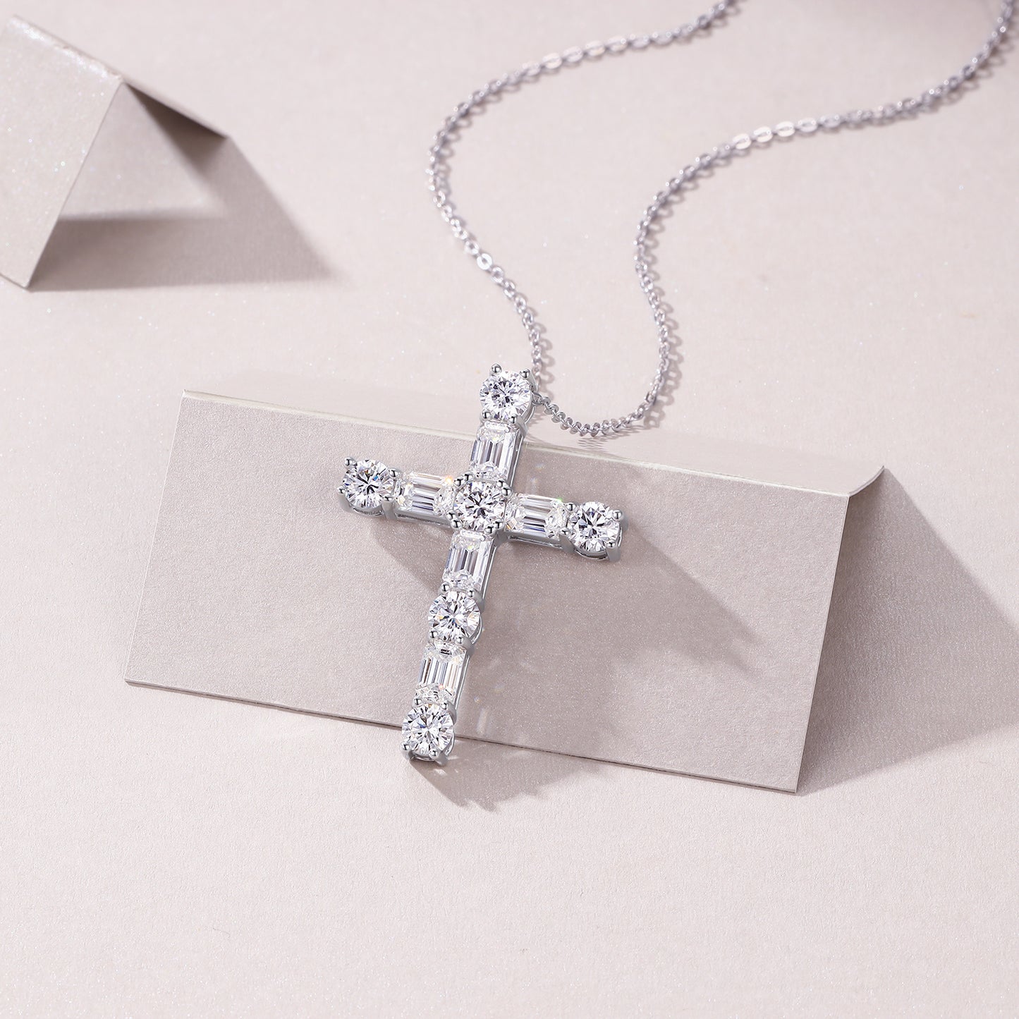 The Light Of Faith - Luxury Moissanite Cross Necklace in Platinum-Plated S925 Silver