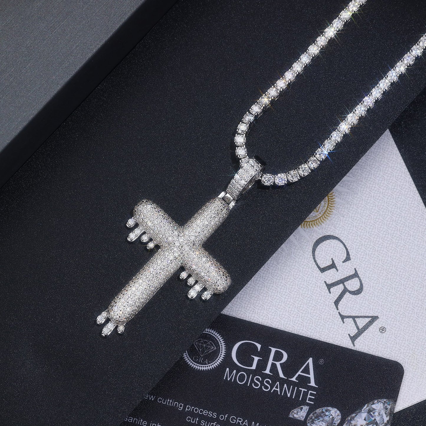 Luxury Silver Necklace Set With Top-quality Moissanite, S925 Silver Electroplated With Platinum