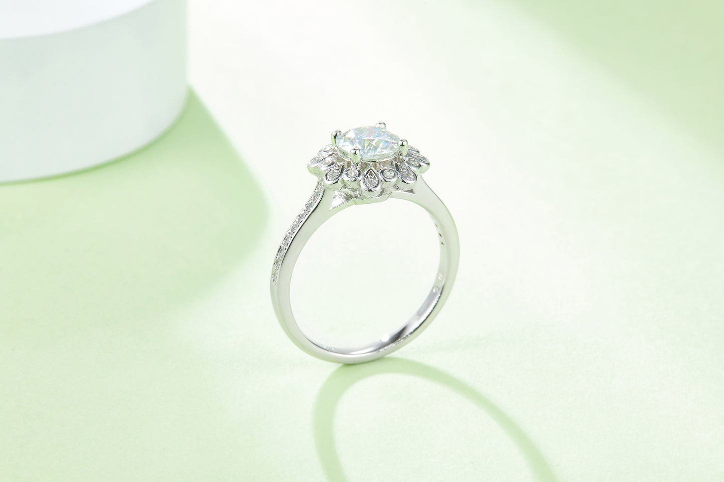 1-carat Luxury Silver Ring Set With Top-quality Moissanite D Color VVS, S925 Silver Plated Platinum