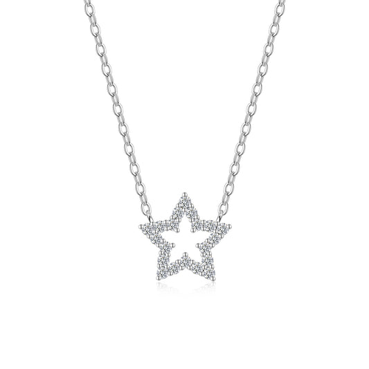Luxury Silver Necklace Featuring Top-quality Moissanite, Made Of S925 Silver Electroplated With Platinum.