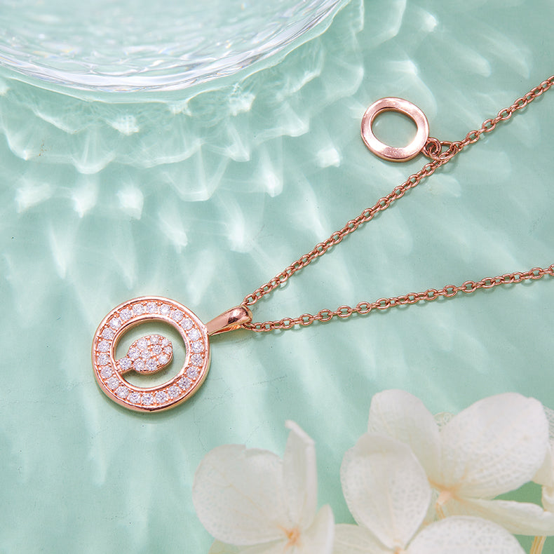Luxury Initial Letter Necklace Pendant – O , S925 Silver Rose Gold Plated with Top-Quality Brilliant Moissanite