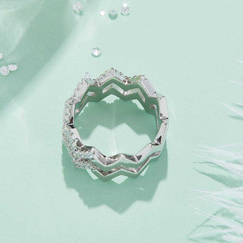【Diamond Shine】- Moissanite Ring – S925 Sterling Silver, Platinum-Plated Luxury Band