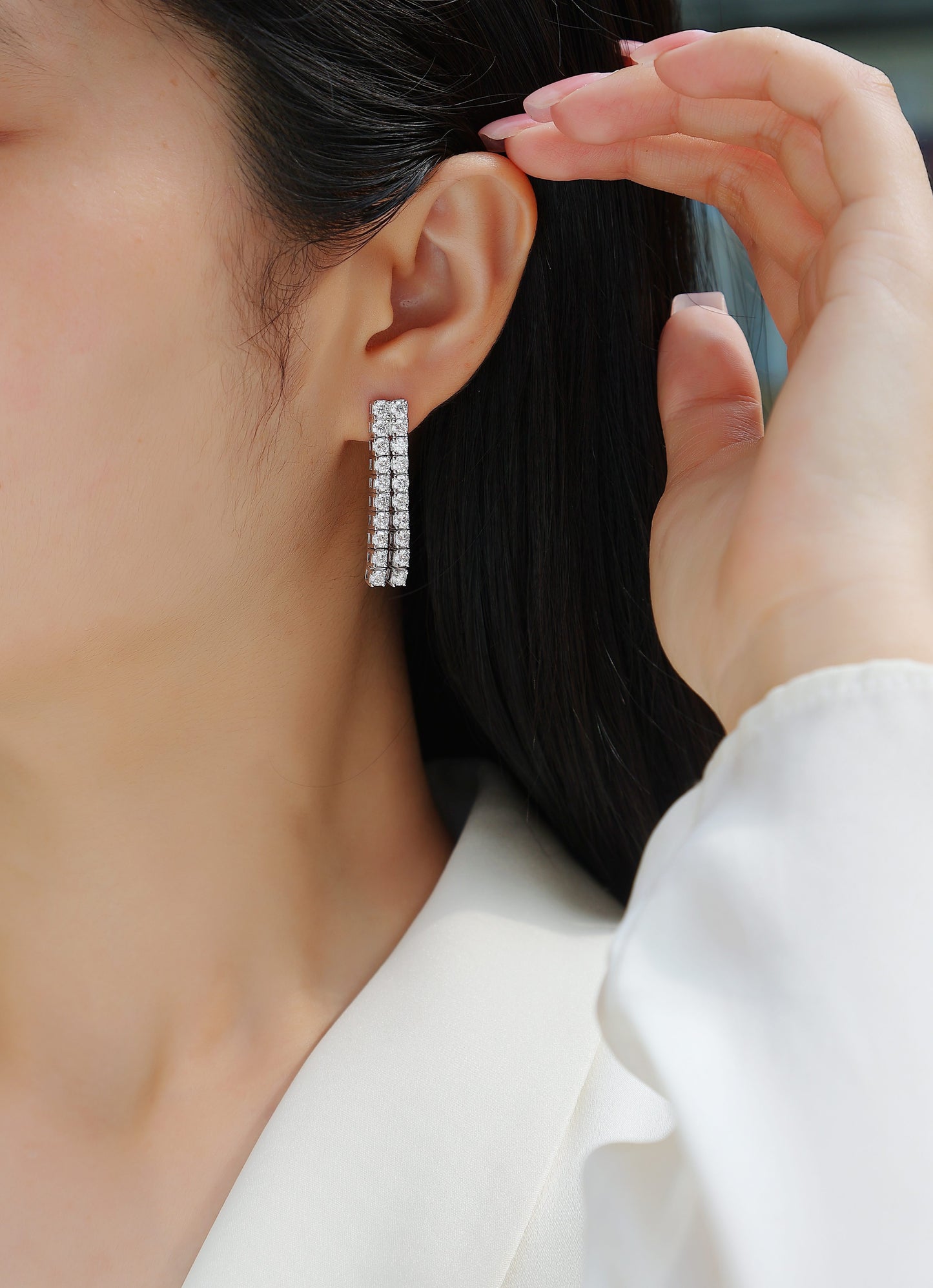 Top-quality Moissanite Luxury Silver Stud Earrings S925 Silver Plated Platinum