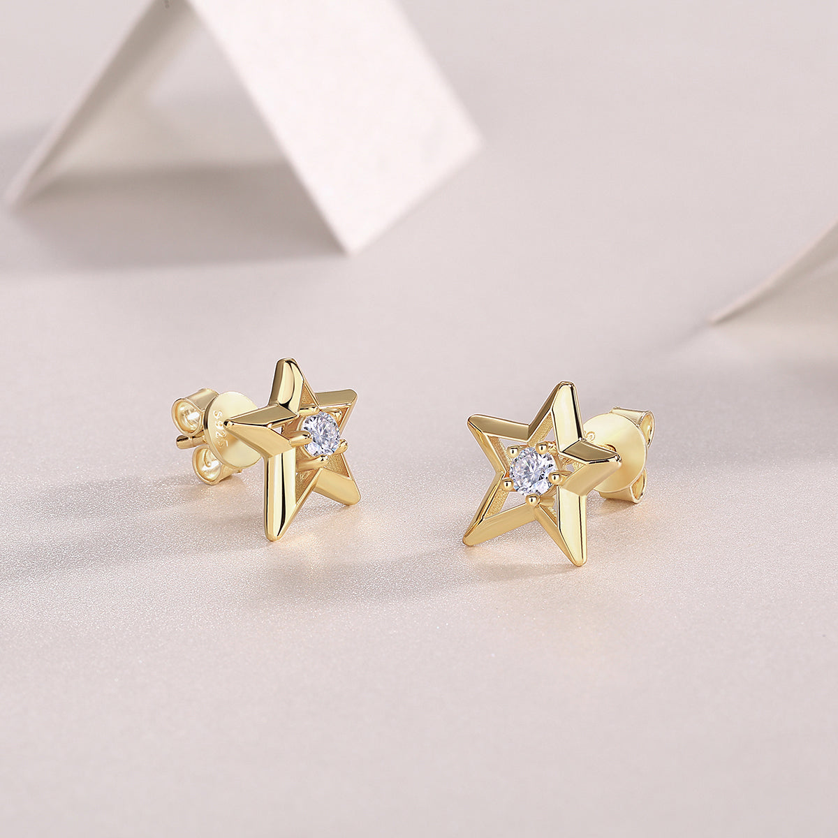 Premium Moissanite Luxury Silver Stud Earrings S925 Silver Electroplated Gold
