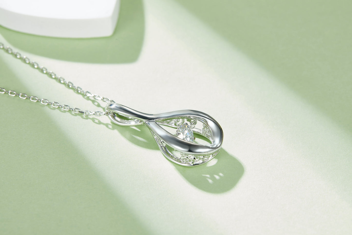 Luxury Silver Necklace Set With Top-quality Moissanite D Color VVS,  S925 Silver Electroplated With Platinum