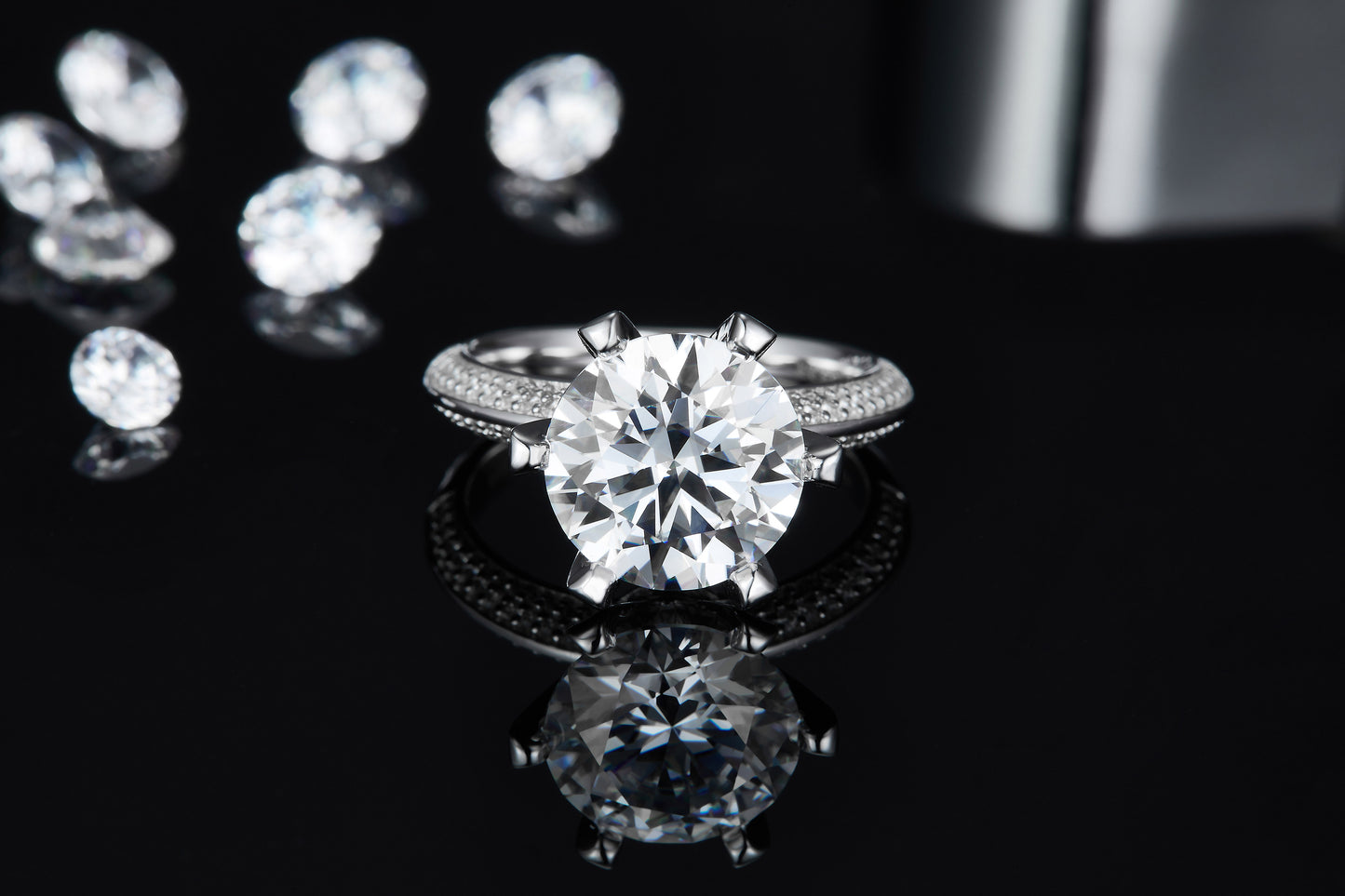5-carat Luxury Silver Ring Set With Top-quality Moissanite D Color VVS, S925 Silver Plated With Platinum