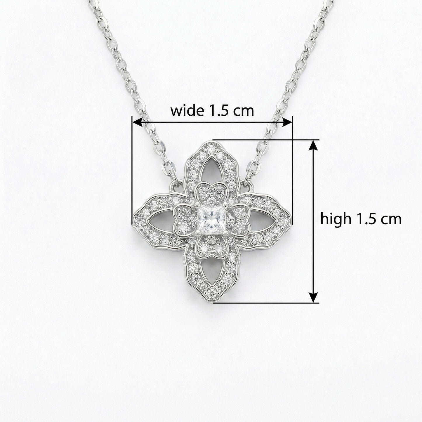 925 Sterling Silver Elegant Silver Floral Clover Pendant Necklace with Intricate Stone Detailing