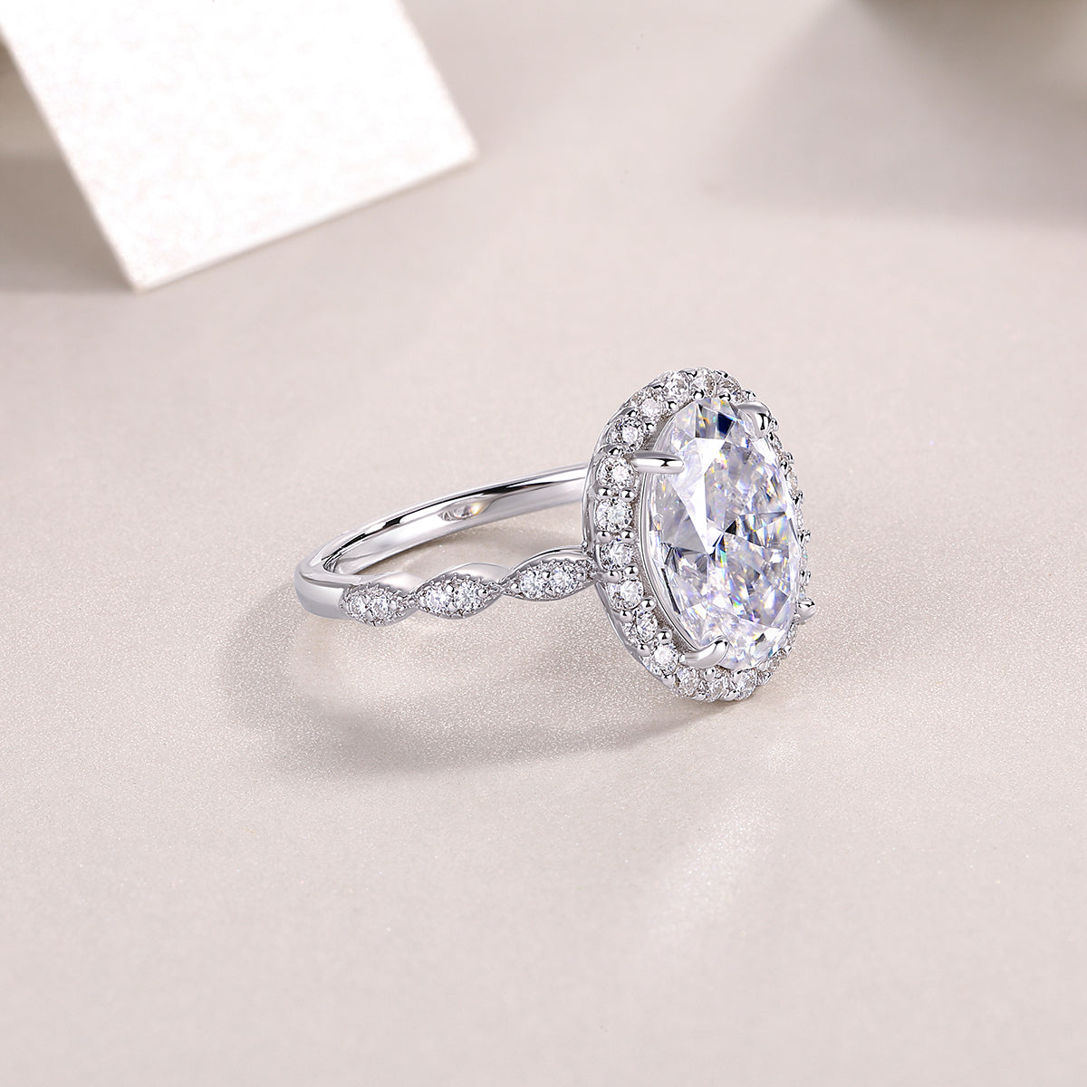Moonlight Pupil - Luxury Silver Ring Set With Top-quality Egg-shaped Moissanite D Color VVS,  S925 Silver And Platinum-plated Diamond Ring