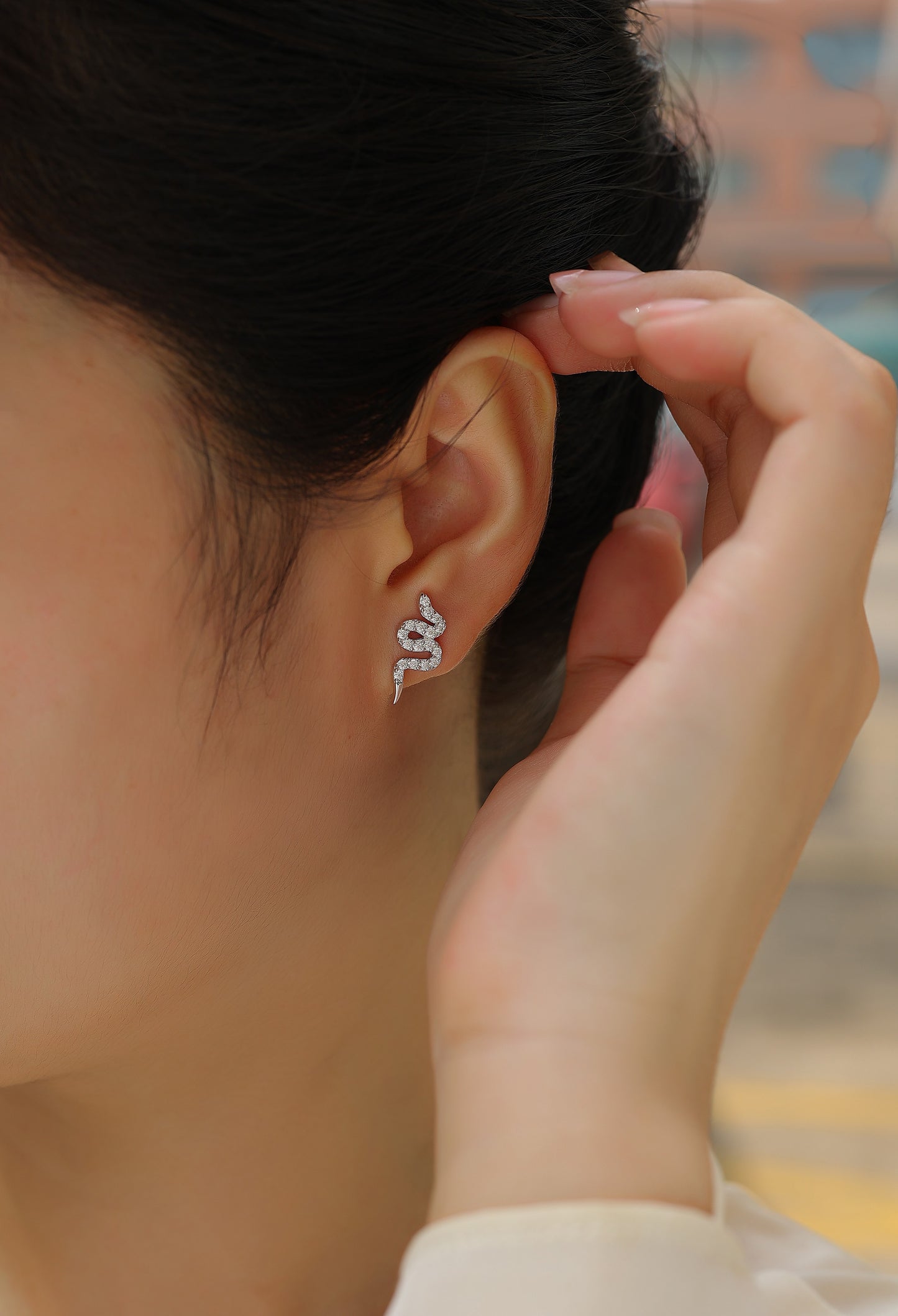 Silver Snake Entwined - Set With Top-quality Moissanite Luxury Silver Stud Earrings S925, Silver-plated Platinum