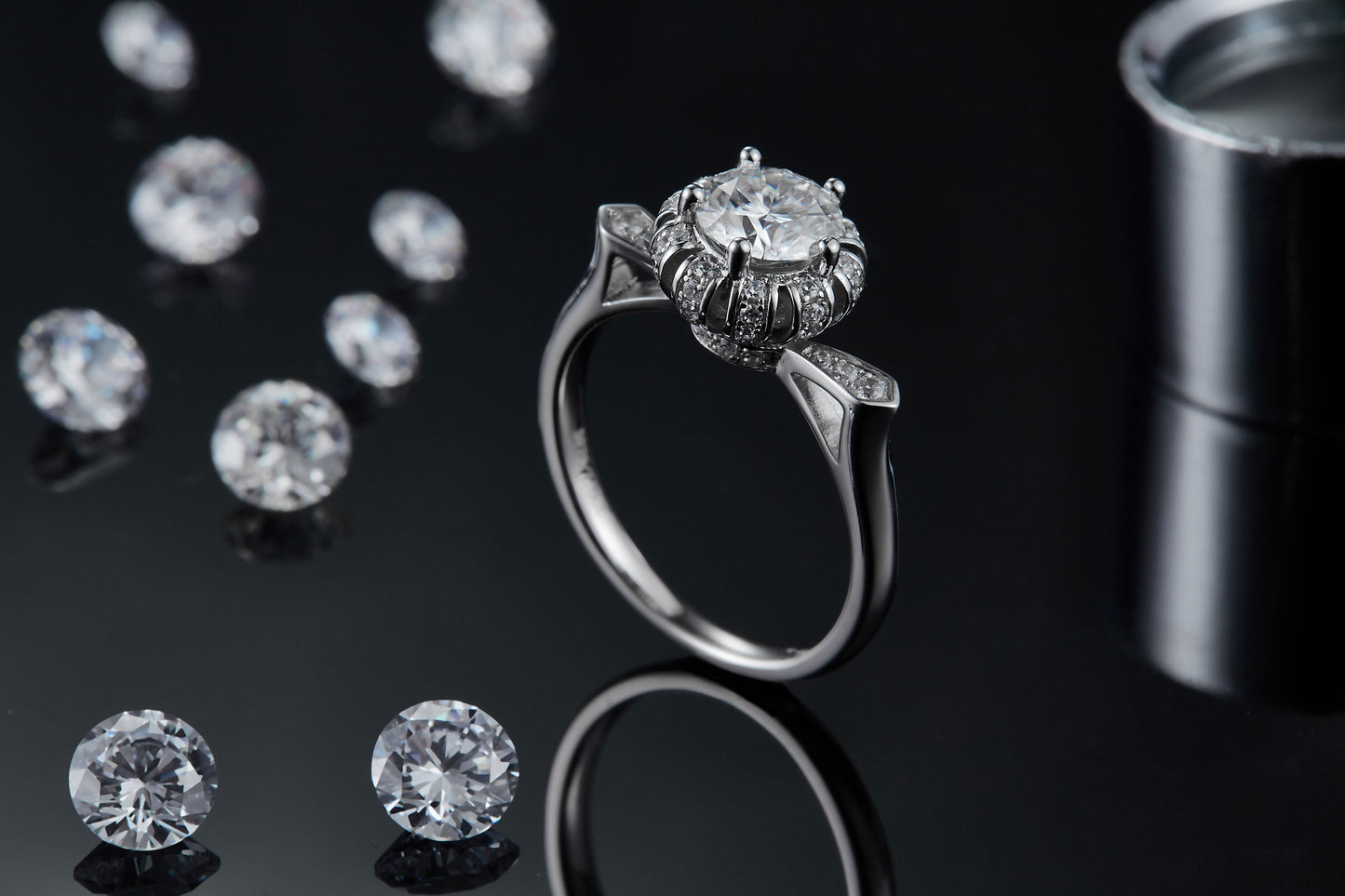 1-carat Luxury Silver Ring Set With Top-quality Moissanite D Color VVS , S925 Silver Plated Platinum