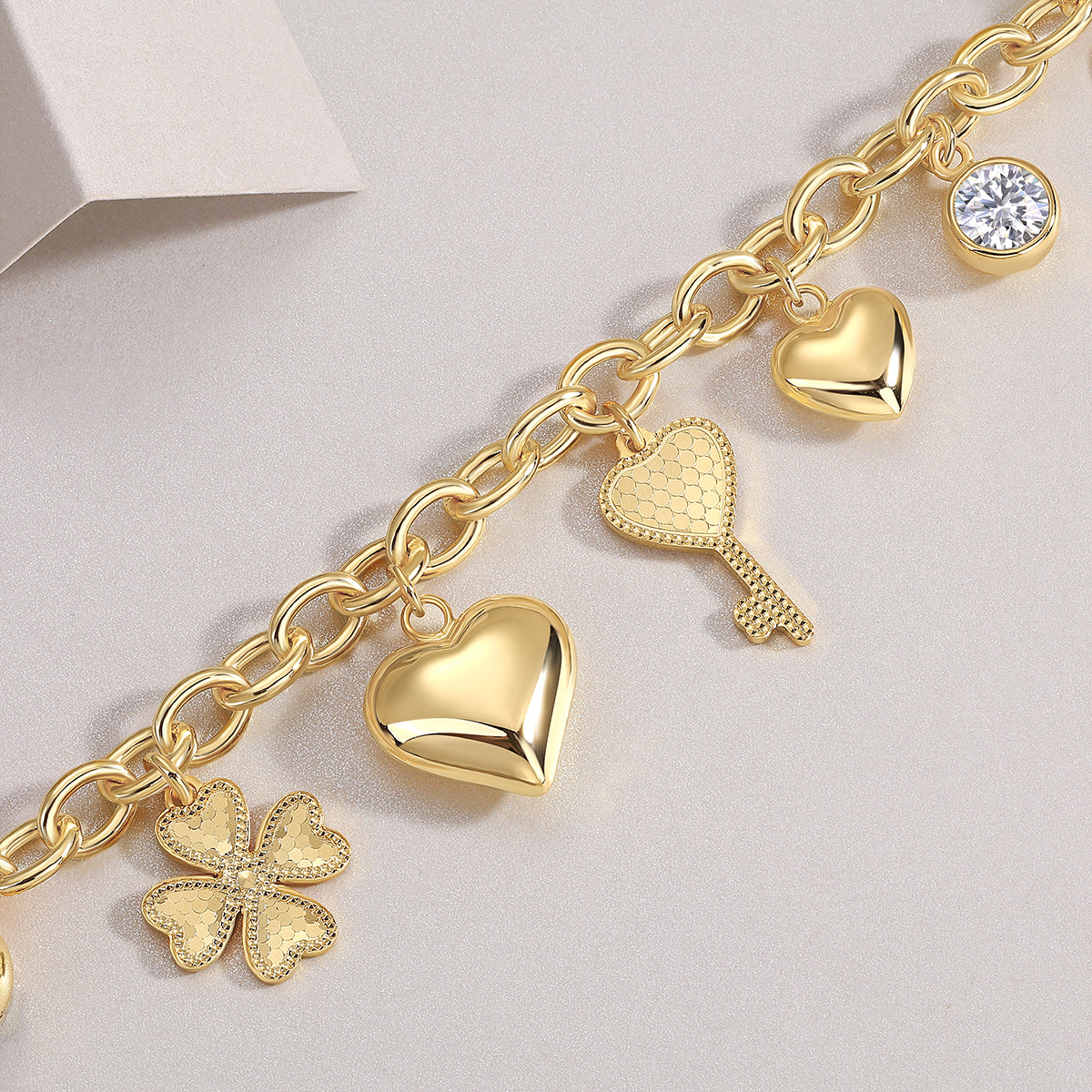 1-carat Luxury And Fashionable Light Luxury Trend Jewelry Silver Bracelet Set With Top-quality Moissanite, S925 Silver Electroplated With Gold