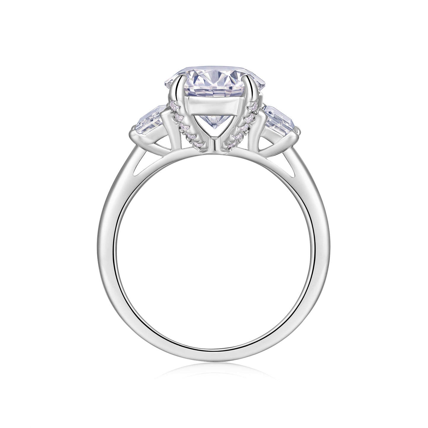 Egg-shaped Moissanite Set With Top-quality Moissanite , Luxury Silver Ring S925 Silver Plated With Platinum
