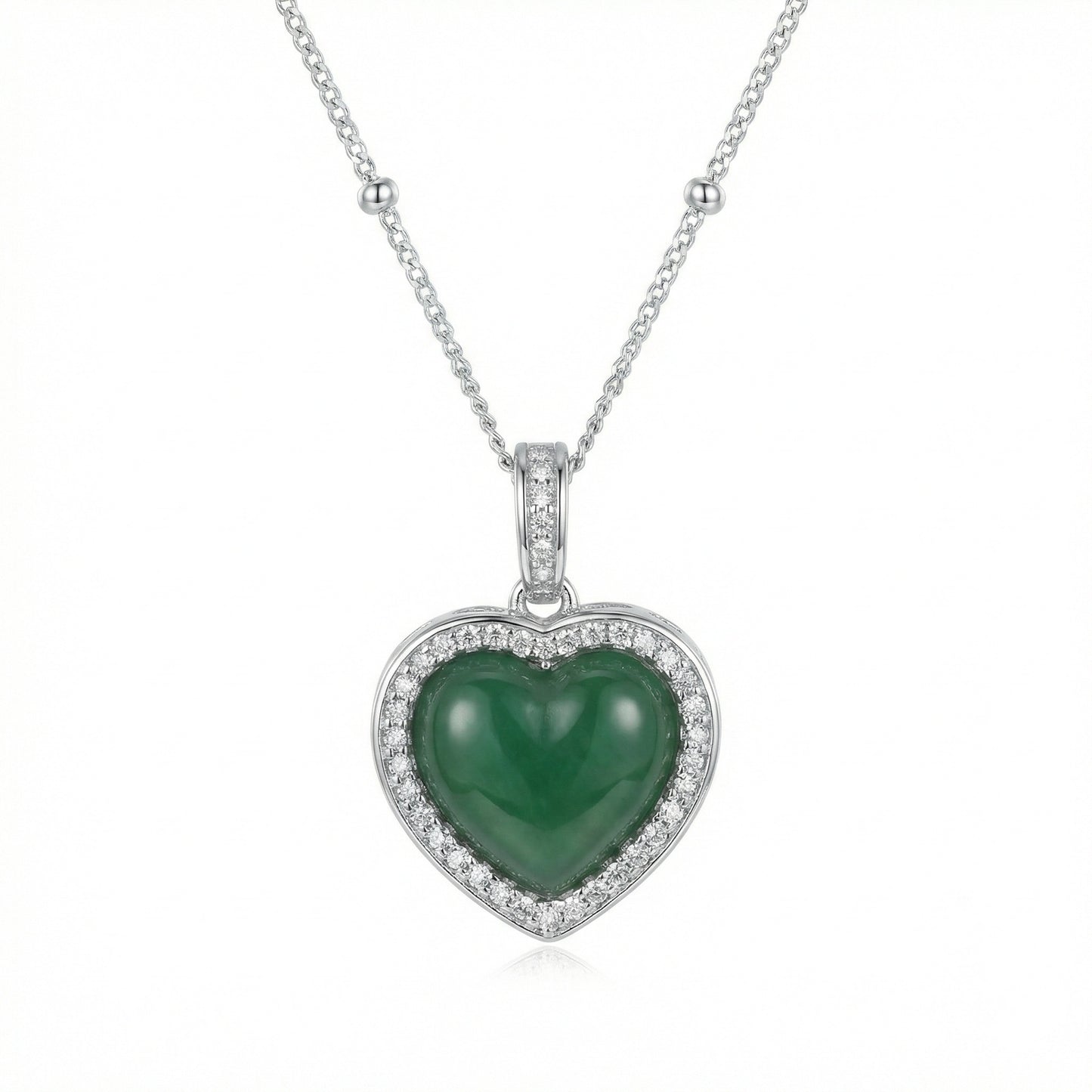 925 Sterling Silver Elegant Heart-Shaped Green Jade Pendant Necklace with Sparkling Diamond Halo