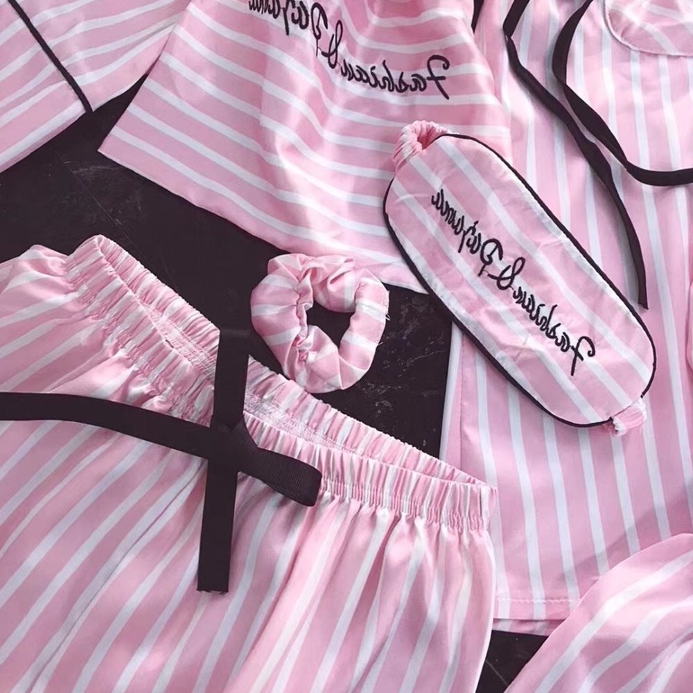 Luxury 6-Piece Silk Sleepwear Set for Women – Pajamas, Shorts, Robe & Accessories