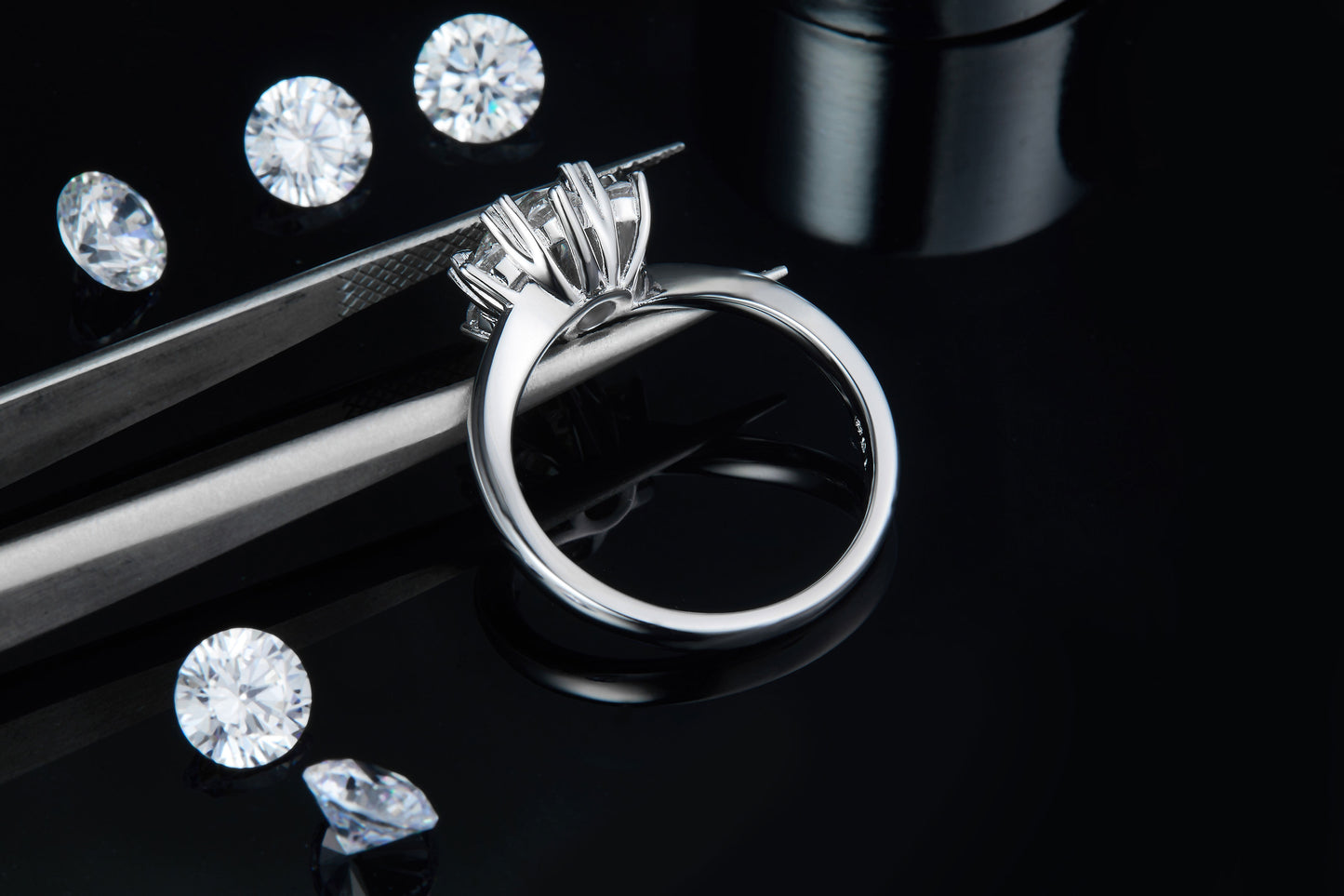 1-carat Luxury Silver Ring Set With Top-quality Moissanite D Color VVS, S925 Silver Plated Platinum