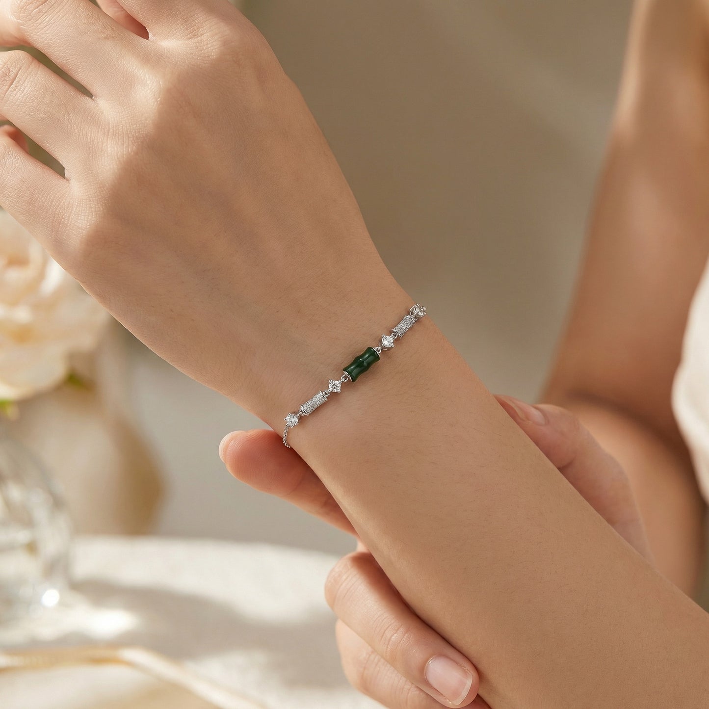 925 Sterling Silver Elegant S925 Sterling Silver Bracelet Featuring a Green Bamboo Motif and Shimmering Zirconia Stones