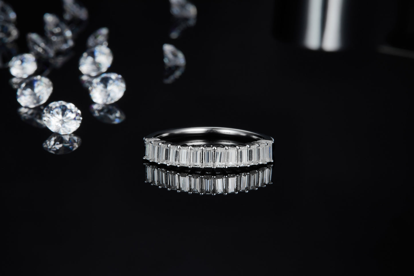 Luxury Silver Ring Set With Top-quality Moissanite, S925 Silver Plated With Platinum