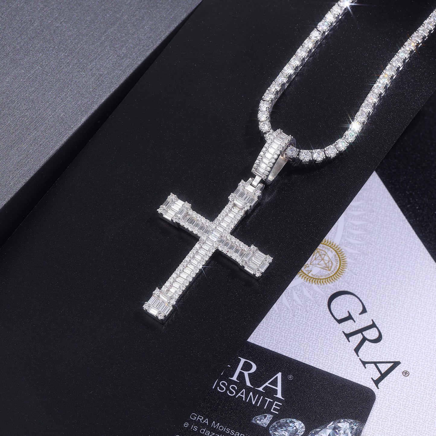 Luxury Silver Necklace Set With Top-quality Moissanite, S925 Silver Electroplated With Platinum