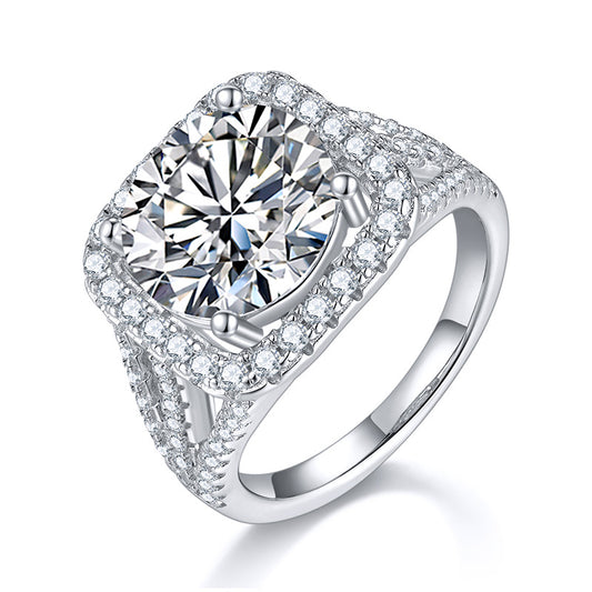 5-carat Luxury Silver Ring Set With Top-quality Moissanite D Color VVS, S925 Silver Plated With Platinum