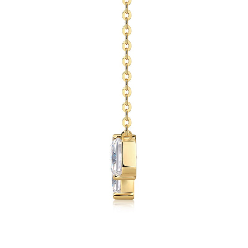 Double Diamond Shadow - A Fashionable And Trendy Necklace Pendant Set With Top-quality Moissanite S925 In Silver And Gold-plated.