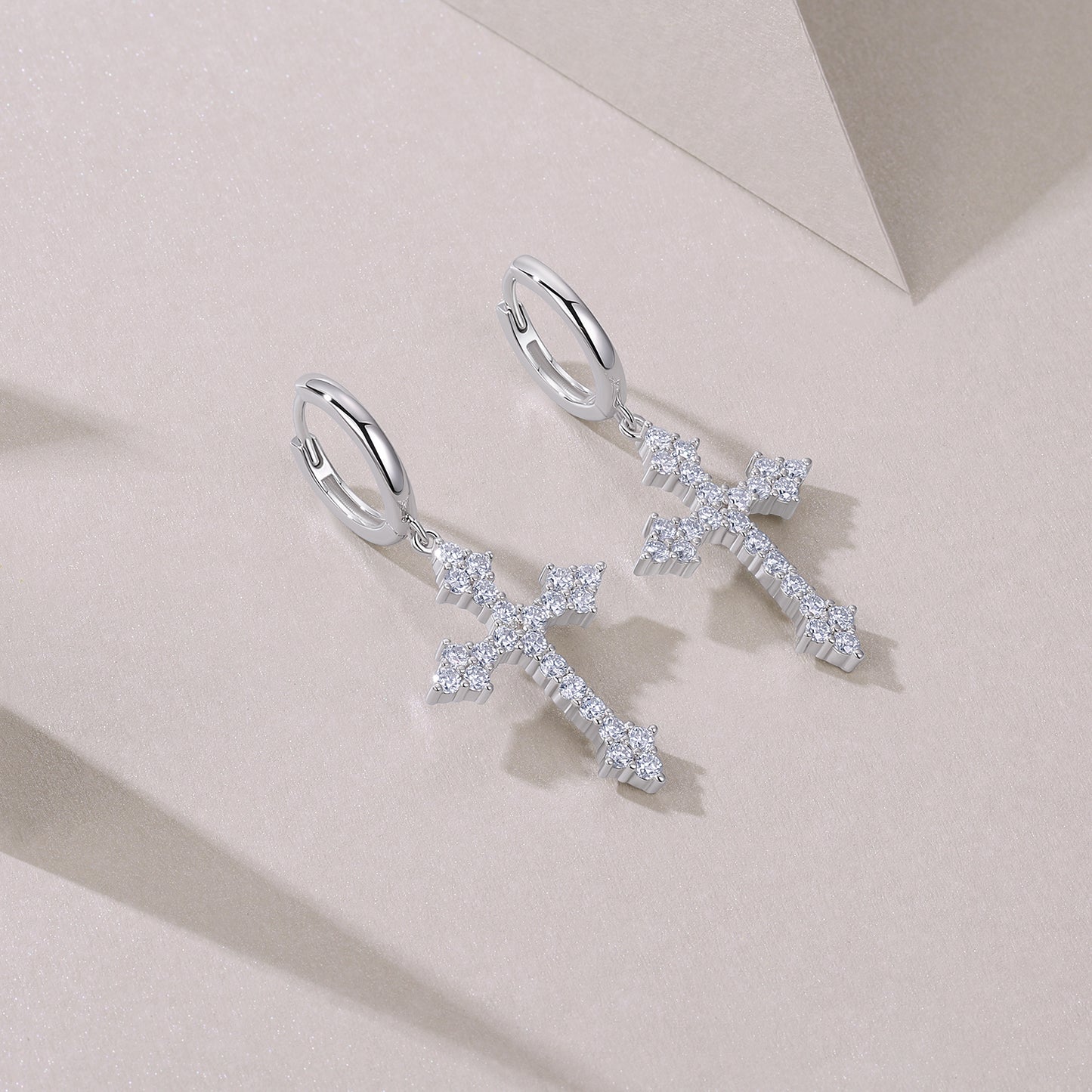 Luxury Silver Stud Earrings, S925 Silver Plated Platinum Set With Top-quality Moissanite