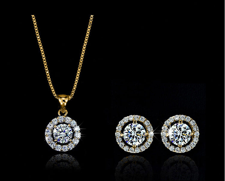 Elegant Round Cubic Zirconia Halo Jewelry Set