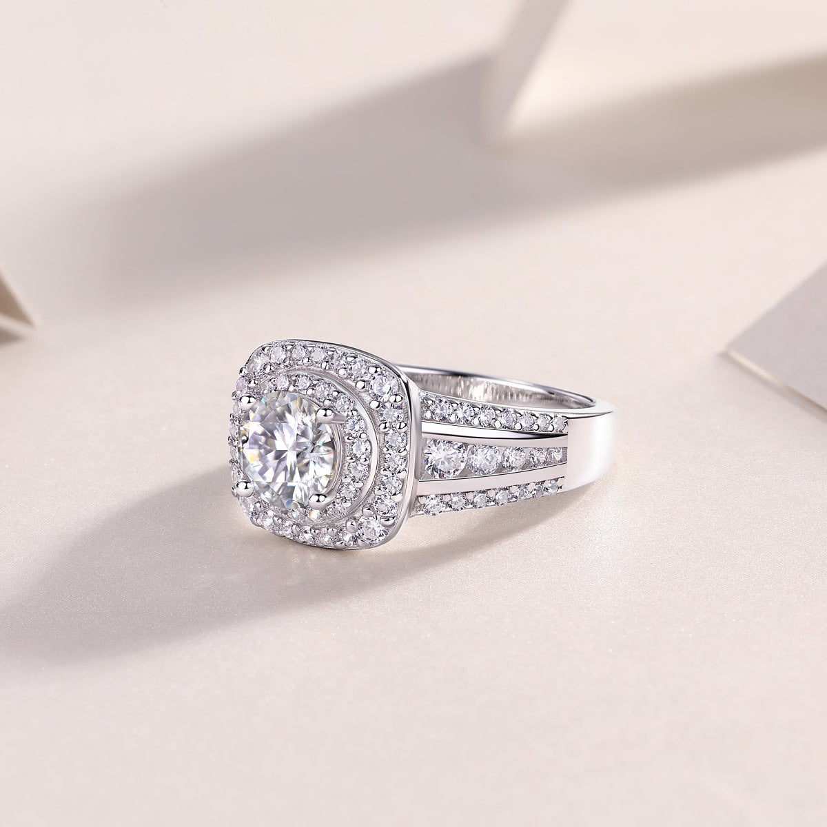 Starry Sky Crown - Luxury Silver Ring Set With Top-quality 1-carat Moissanite D Color VVS,  S925 Silver And Platinum-plated Diamond Ring