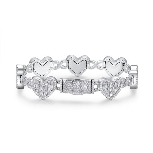 Luxury Silver Bracelet Featuring Top-quality Moissanite, Made Of S925 Silver Electroplated With Platinum.