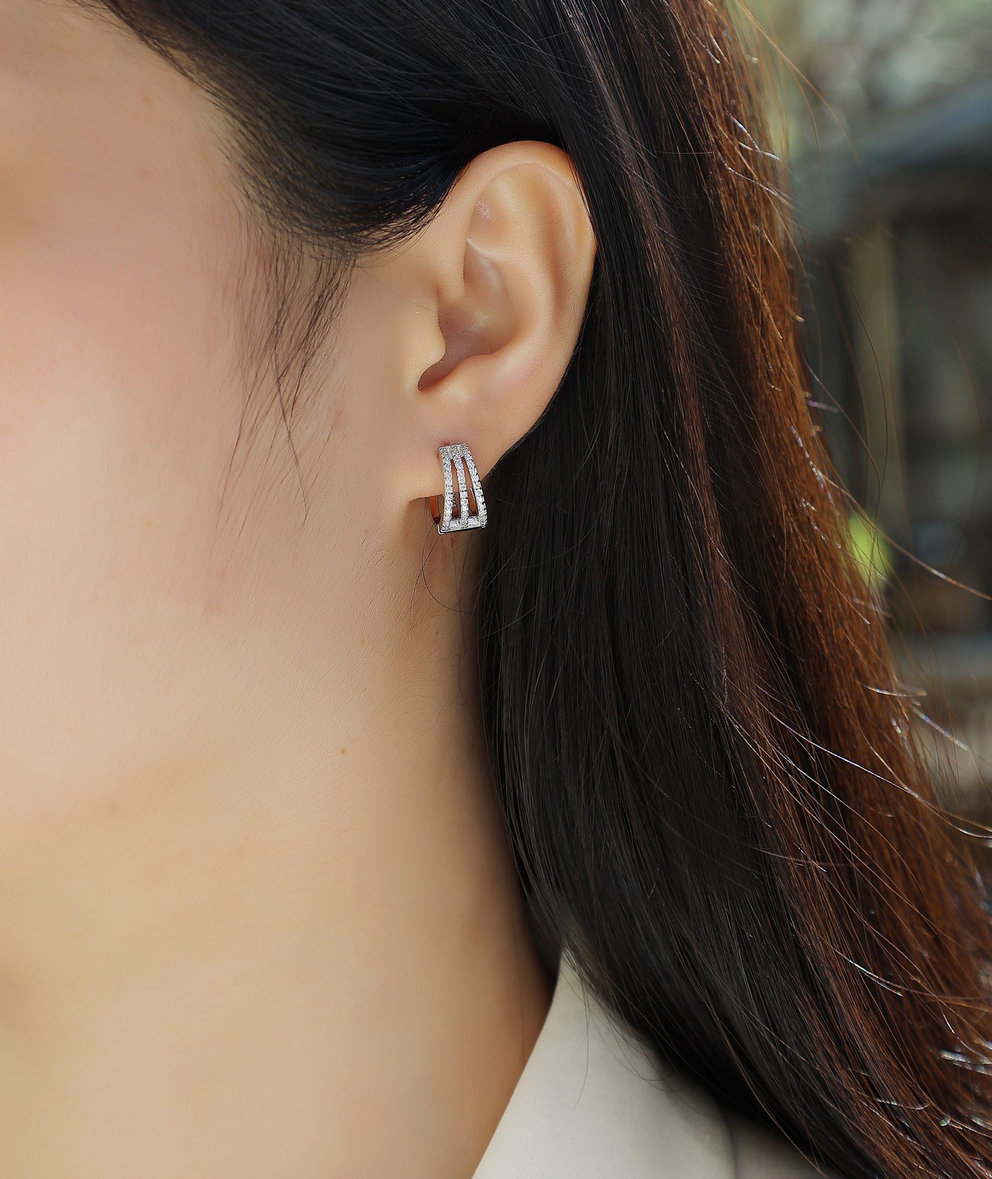 The Beautiful Scenery Of March - Luxury Silver Earrings Set With Top-quality Moissanite D Color VVS,  S925 Silver And Platinum-plated Stud Earrings