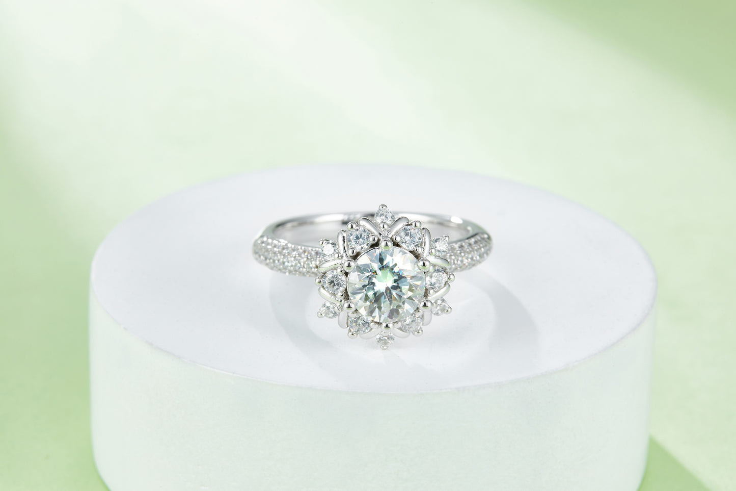 1-carat Luxury Silver Ring Set With Top-quality Moissanite D Color VVS, S925 Silver Plated Platinum