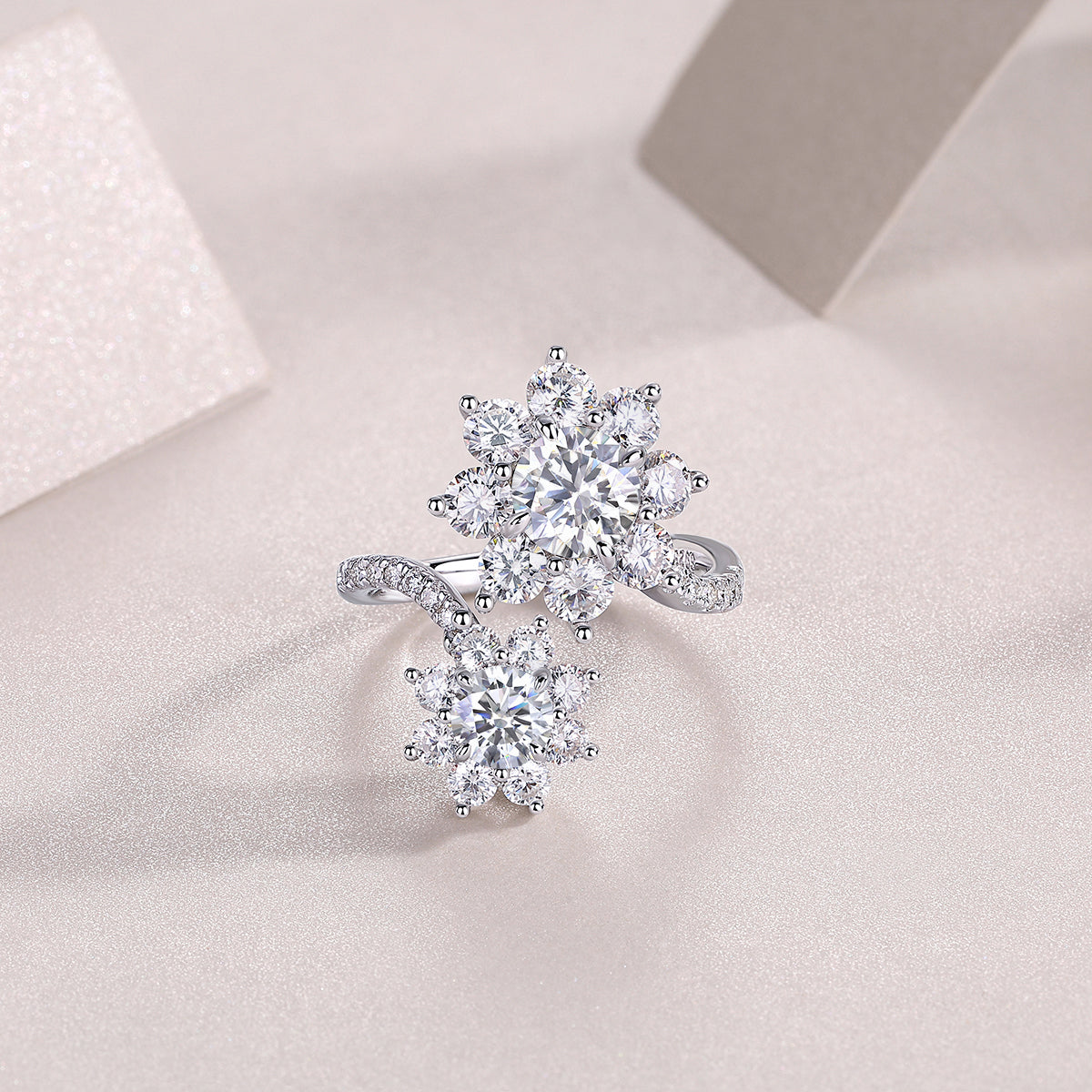 Luxury Floral Cluster Open Ring – S925 Sterling Silver, High-Brilliance Moissanite, Adjustable Double Flower Design