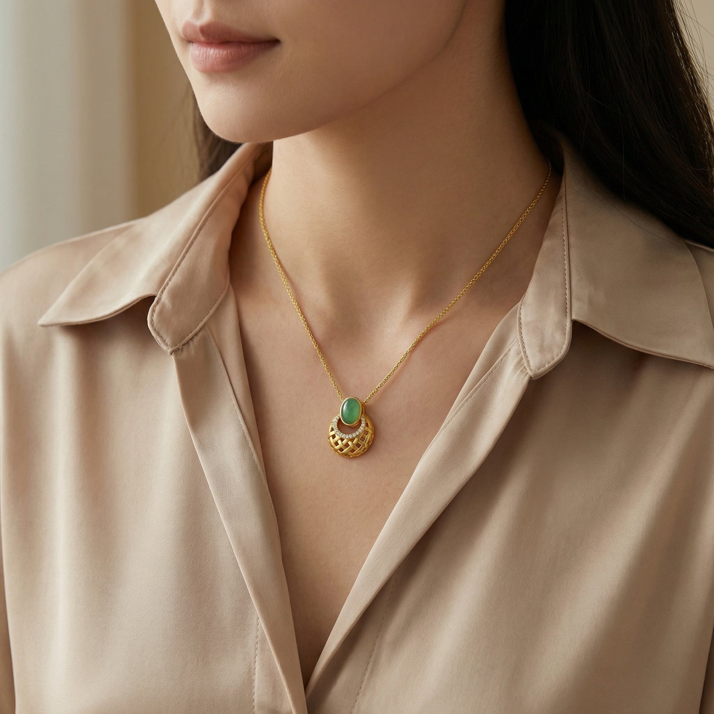 925 Sterling Silver Elegant Green Jade Oval Pendant Necklace with Intricate Lattice Weave and Sparkling Stones