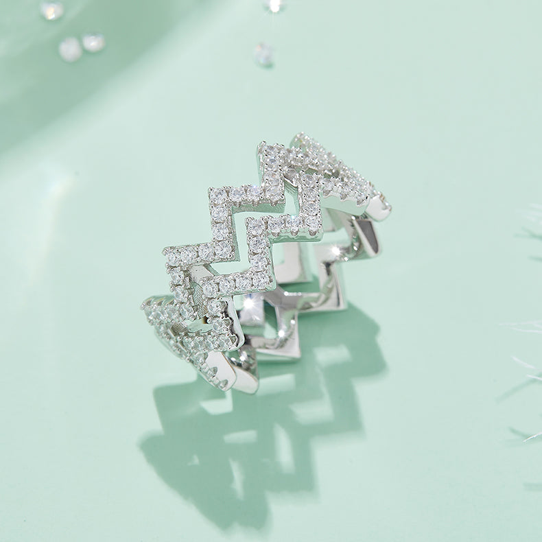 【Diamond Shine】- Moissanite Ring – S925 Sterling Silver, Platinum-Plated Luxury Band