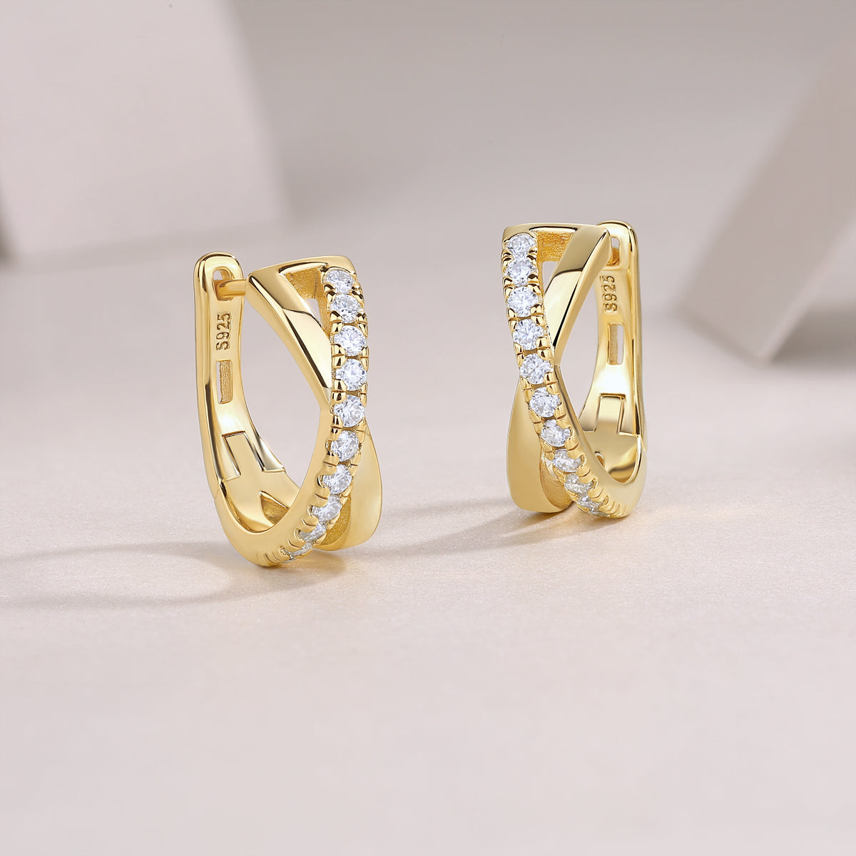 Dance Of The Dream - Premium Moissanite Luxury qSilver Stud Earrings S925 Silver Electroplated Gold