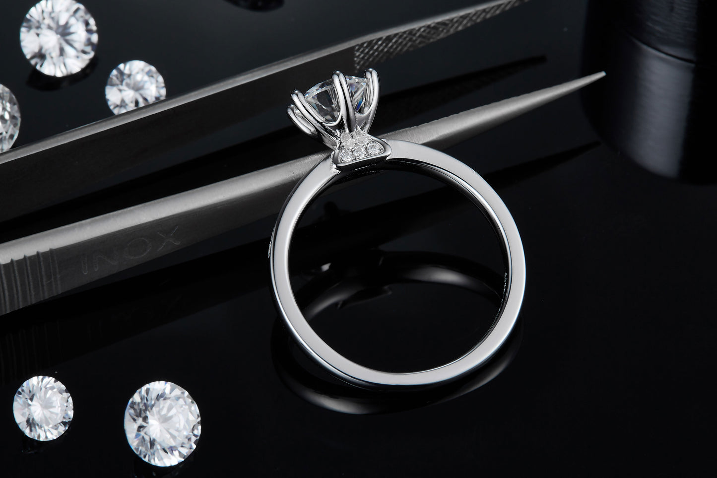 1-carat Luxury Silver Ring Set With Top-quality Moissanite, S925 Silver Plated Platinum