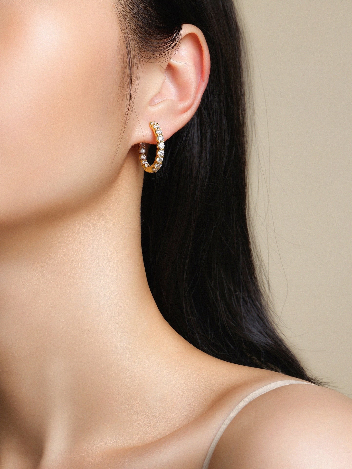Luxury Silver Stud Earrings, S925 Silver Plated With Gold, Set With Top-quality Moissanite
