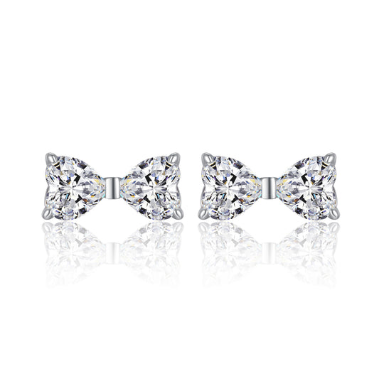 Luxury Silver Stud Earrings Heart-shaped Moissanite Set With Top-quality Moissanite D Color VVS,S925 Silver-plated Platinum