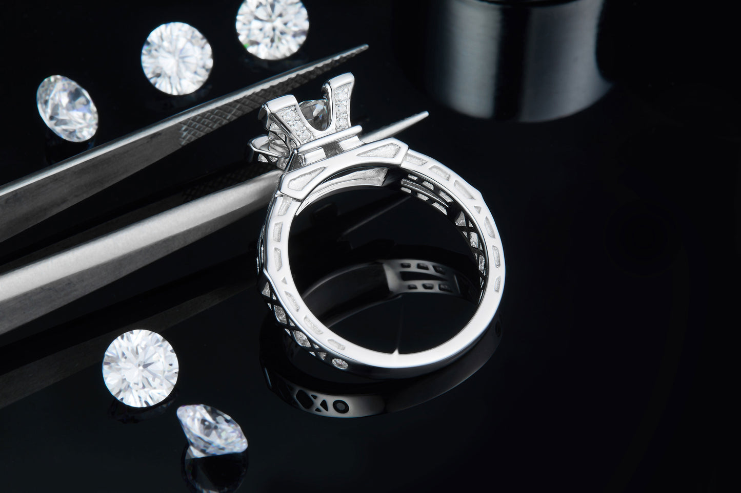 1-carat Luxury Silver Ring Set With Top-quality Moissanite D Color VVS, S925 Silver Plated Platinum