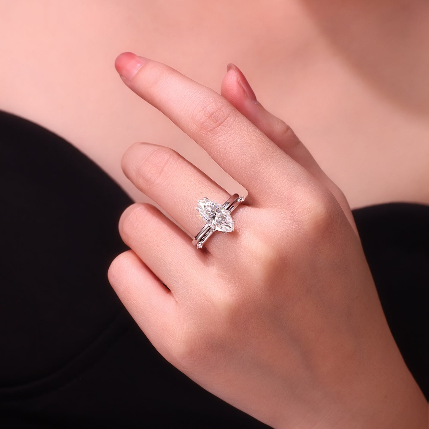 The Moissanite Double Ring Set With Top-quality Moissanite , Luxury Silver Ring S925 Silver Electroplated With Platinum