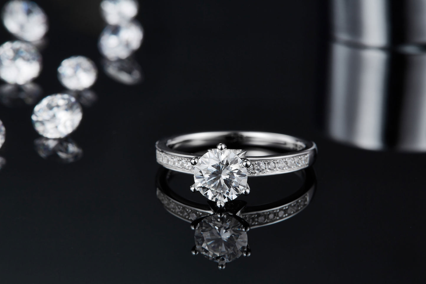 1-carat Luxury Silver Ring Set With Top-quality Moissanite, S925 Silver Plated Platinum