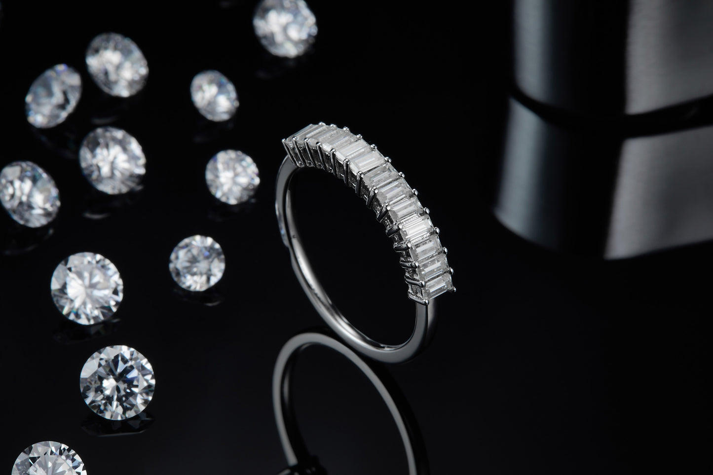 Luxury Silver Ring Set With Top-quality Moissanite, S925 Silver Plated With Platinum