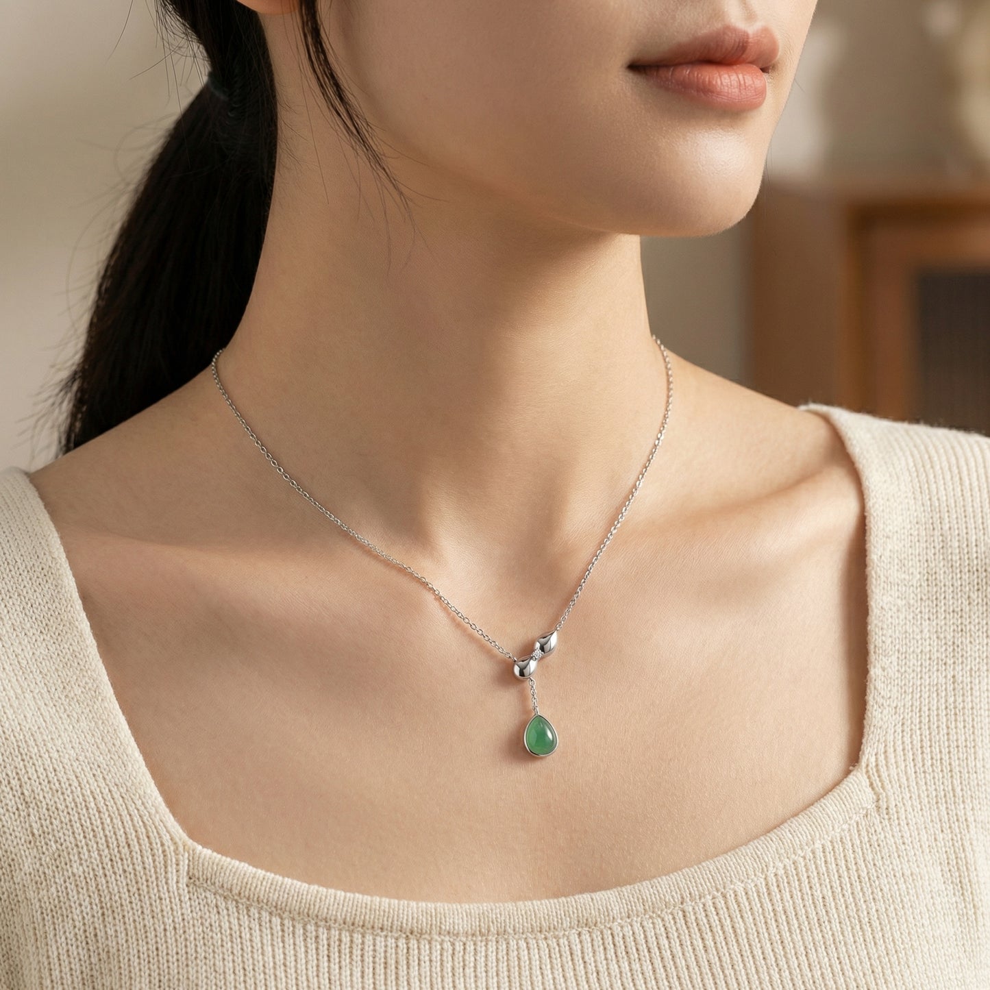925 Sterling Silver Elegant Silver Necklace with a Green Teardrop Jadeite Pendant and Diamond Accent