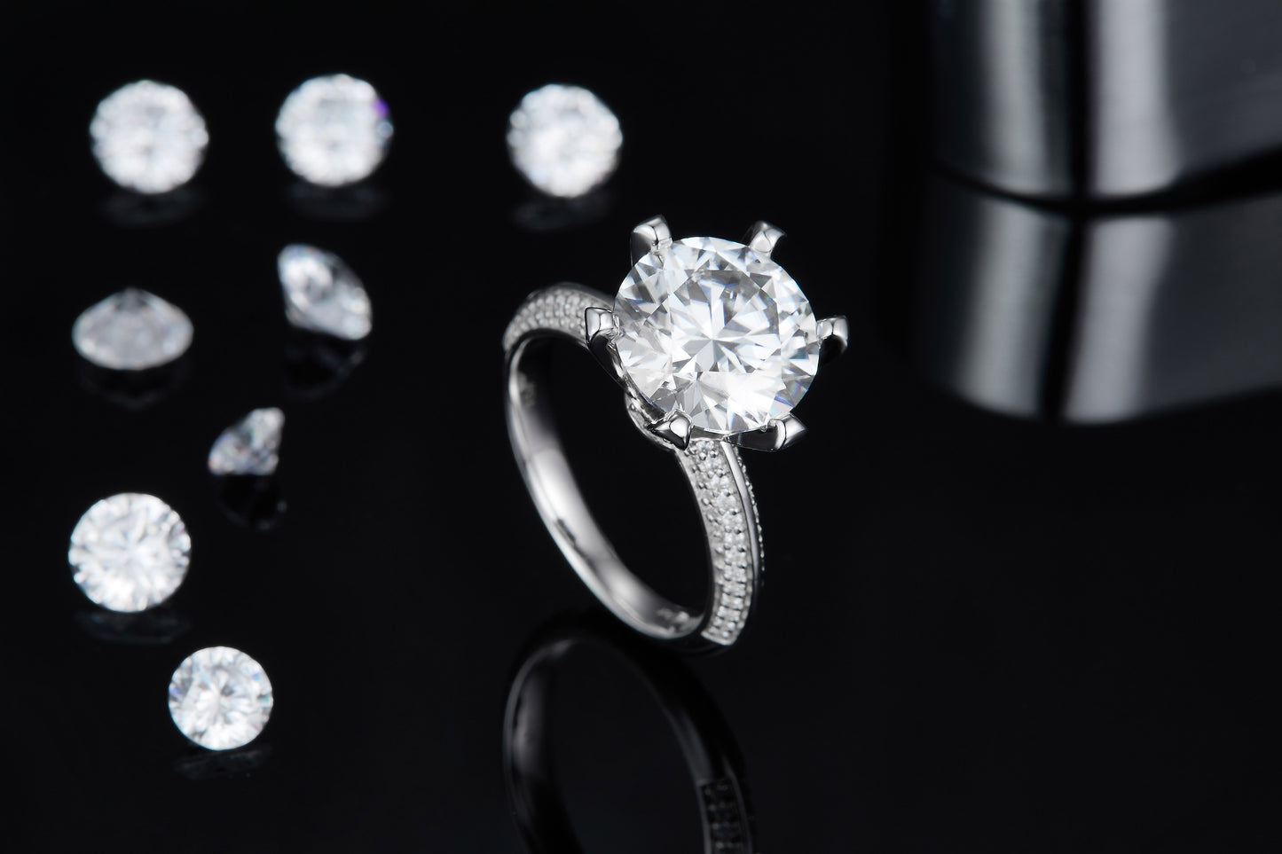 5-carat Luxury Silver Ring Set With Top-quality Moissanite D Color VVS, S925 Silver Plated With Platinum