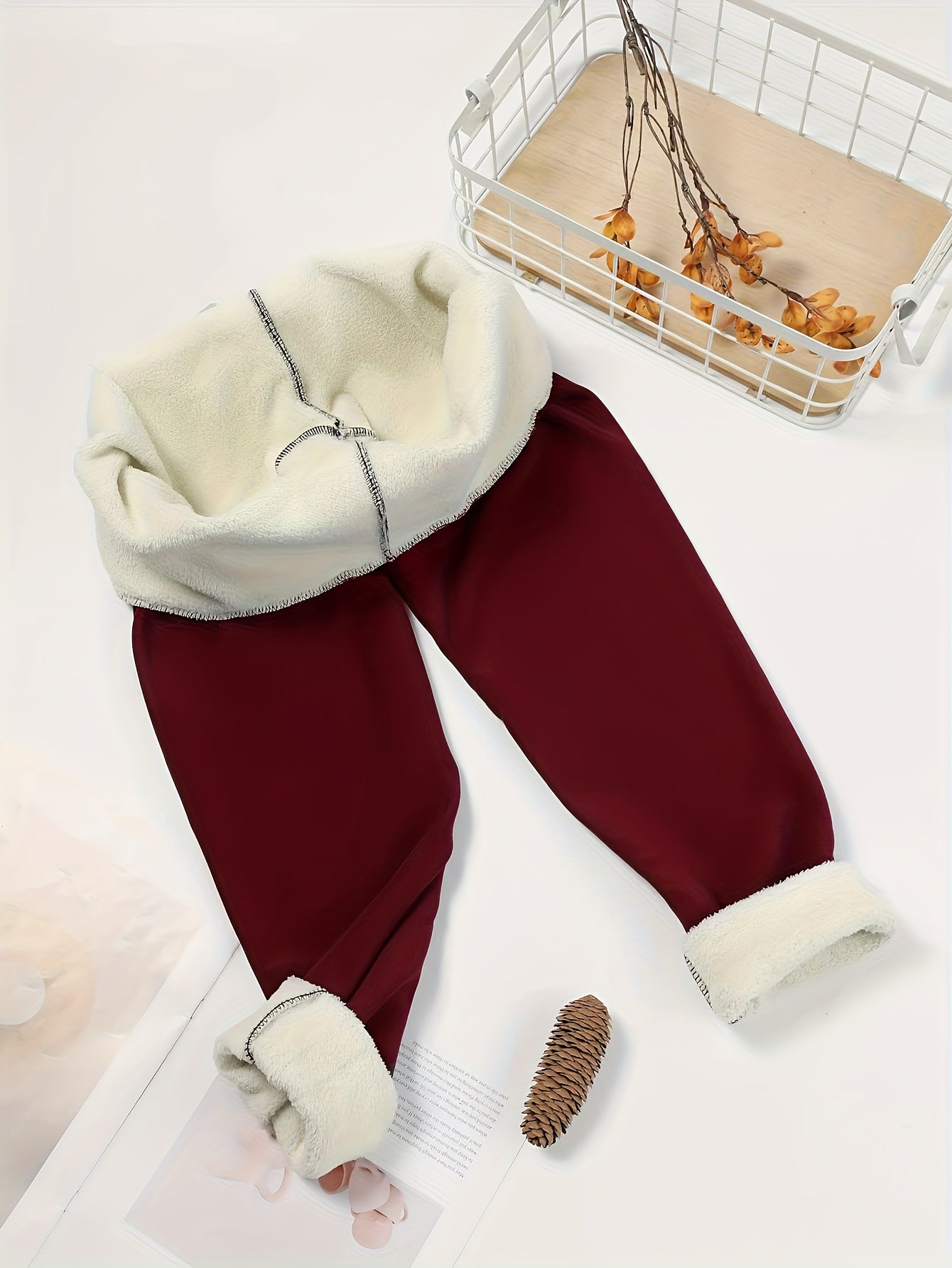 Women's High-Waisted Thermal Leggings: Stretchy, Comfortable, and Warm for Winter Sports, Yoga, and Running