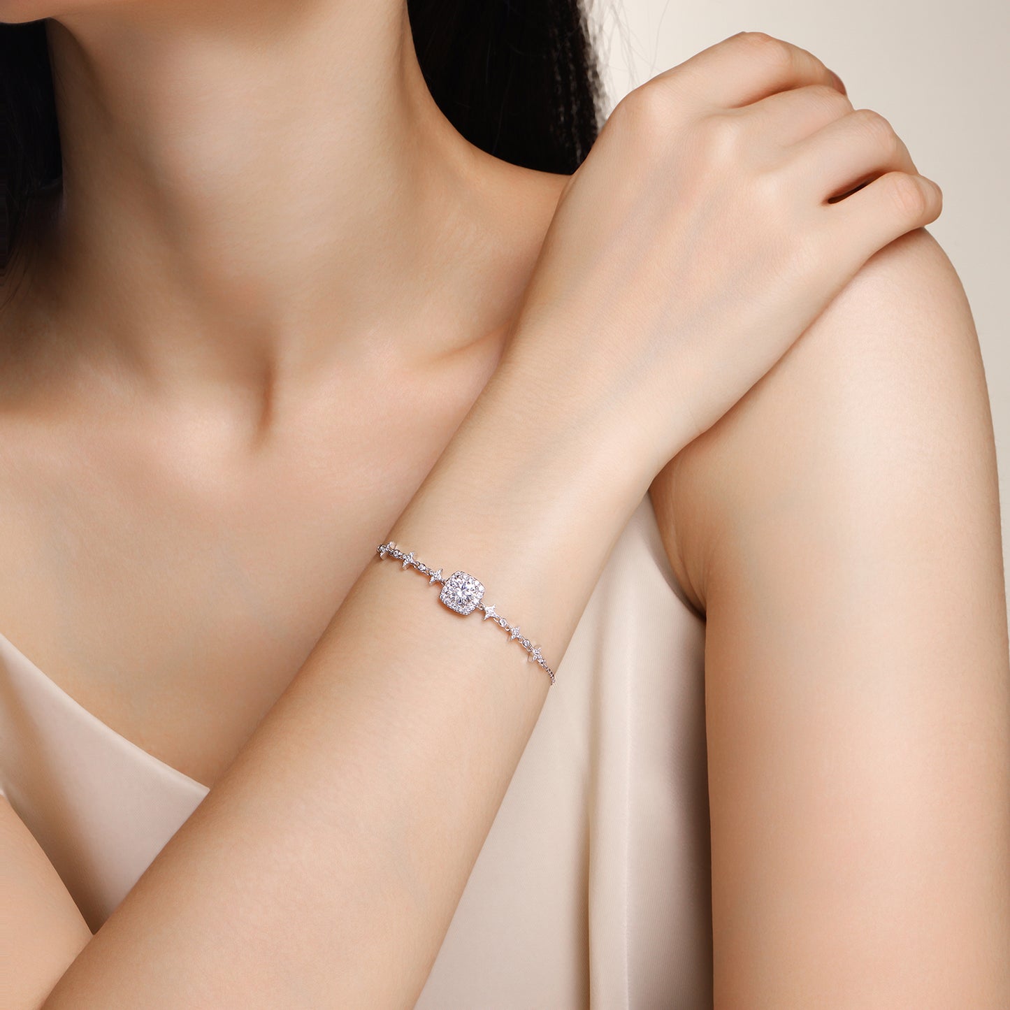 Luxury Silver Bracelet Set With Top-quality Moissanite D Color VVS ,  S925 Silver-plated Platinum