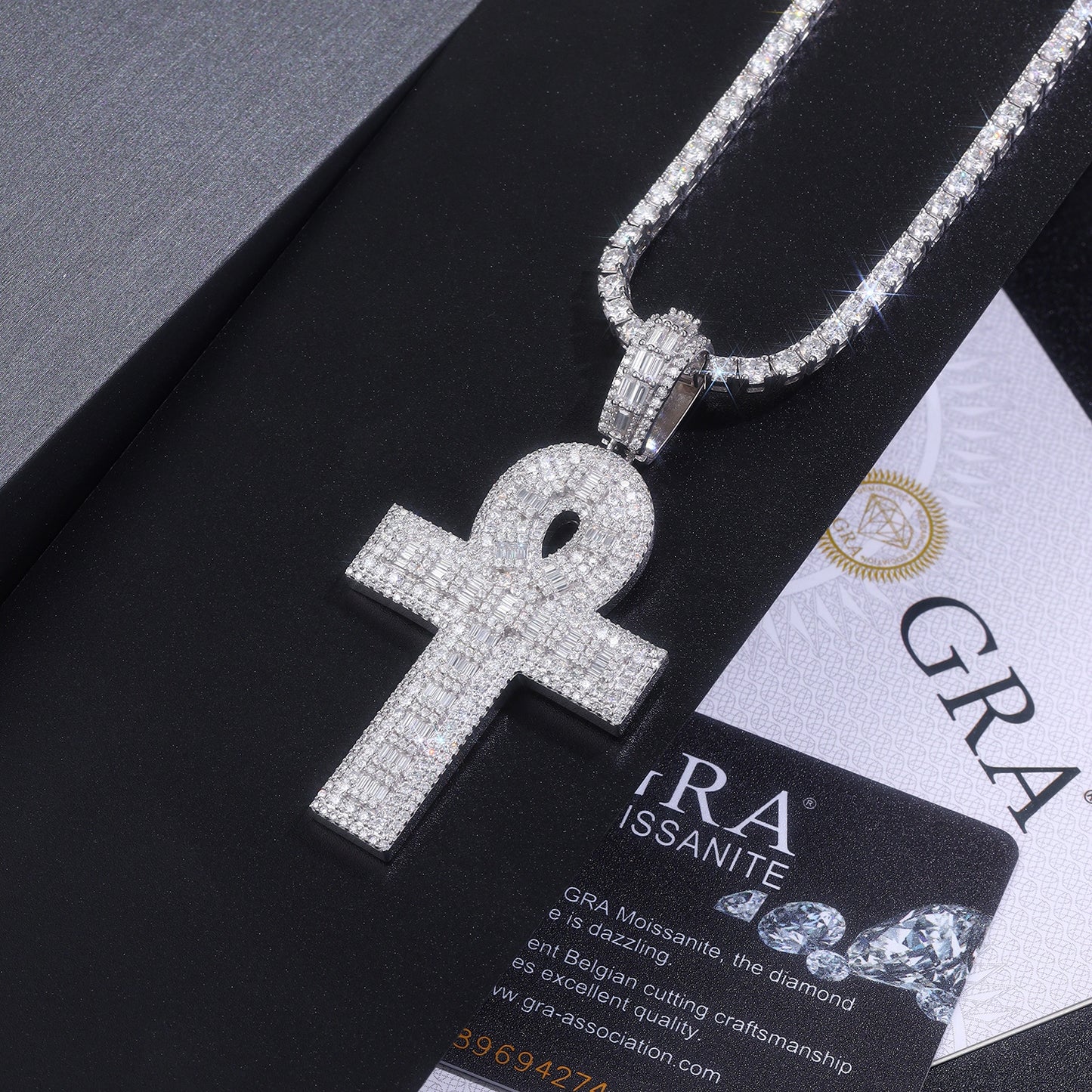 Luxury Silver Necklace Set With Top-quality Moissanite, S925 Silver Electroplated With Platinum